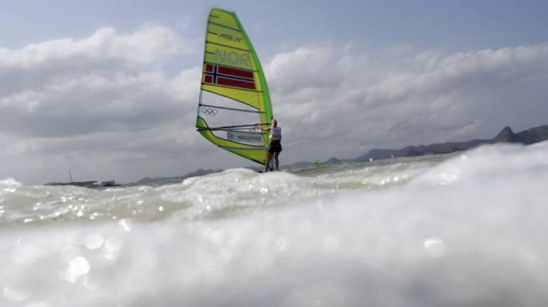 Rio-2016: 'Água brilhante', dizem velejadores sobre a Baía de Guanabara