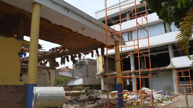 Cessão retoma obras de maternidade 