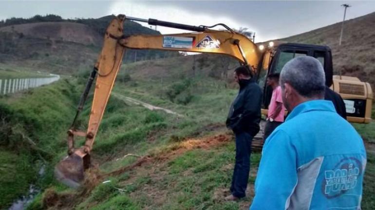 Vereadores acompanham andamento do Programa Limpa Rio em Sapucaia