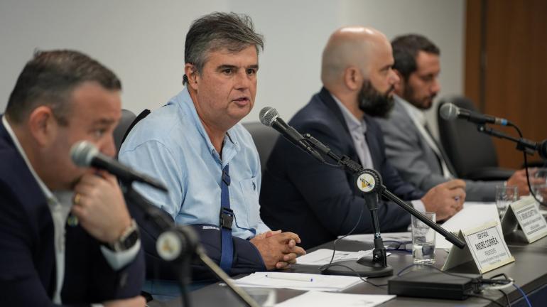 Com relatoria de André Corrêa, ALERJ aprova alteração no efetivo do Corpo de Bombeiros