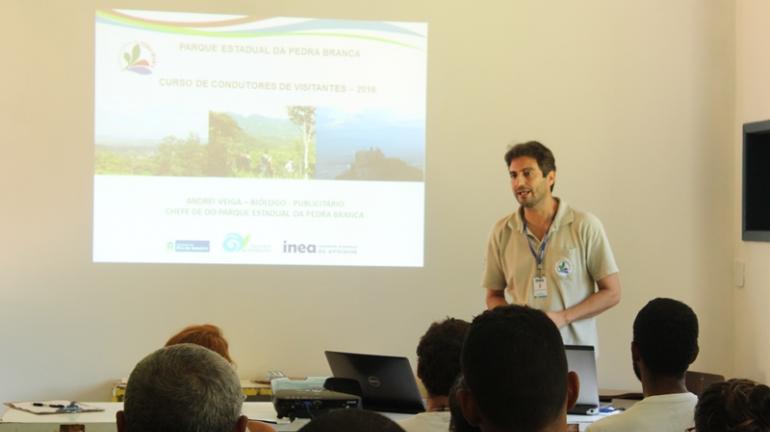 Instituto Estadual do Ambiente promove primeiro curso de condutores de visitantes com moradores do entorno do Parque da Pedra Branca