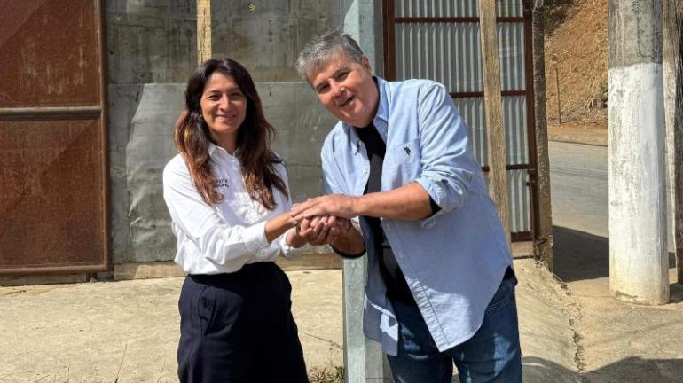 Katia Miki e André Corrêa anunciam nova rede de tubulação pela Cedae em Barra do Piraí