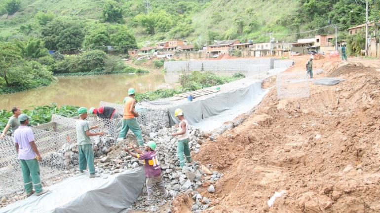 Moradores de Areal são beneficiados com obras do Inea