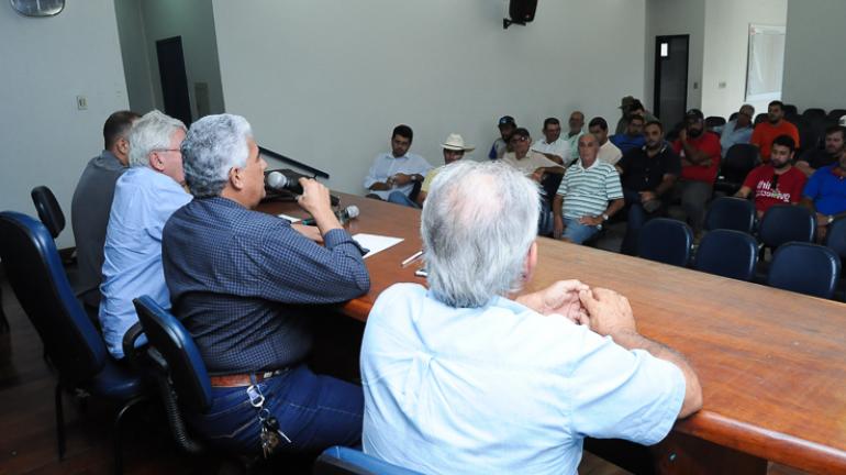 Limpeza de canais da Baixada Campista começa neste mês