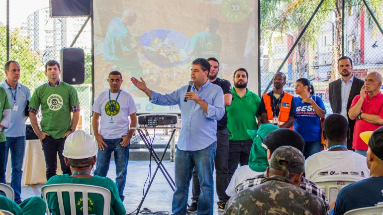 Projeto De Olho no Lixo participa de atividade na Biblioteca Parque da Rocinha neste sábado