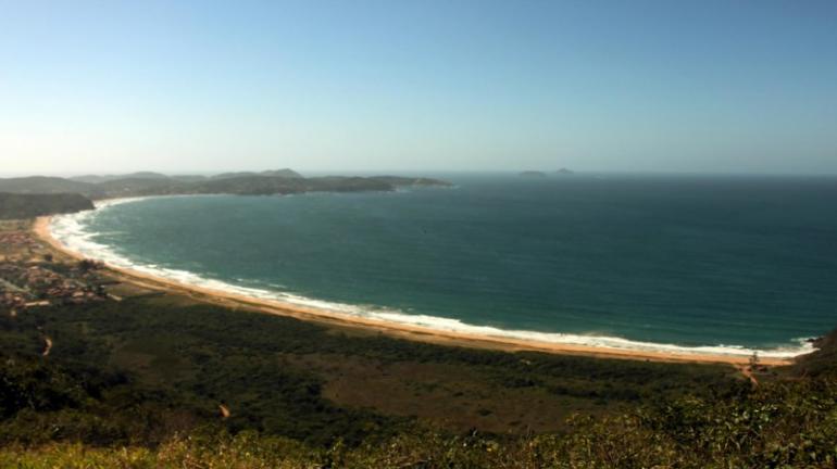 Parque Estadual da Costa do Sol ganha trilha das Emerências que leva à rampa de voo livre