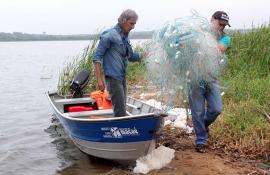 Dois mil metros de rede de pesca apreendidos na Lagoa de Imboassica