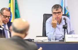 Sob a presidência de André Corrêa Comissão de Orçamento analisa resultados do terceiro bimestre de 2025