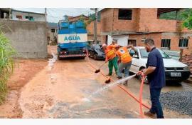 Equipes do Governo do Estado auxiliam operação após fortes chuvas em Areal