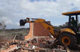 Inea deflagra operação para reprimir ocupações irregulares na Área de Proteção Ambiental de Massambaba