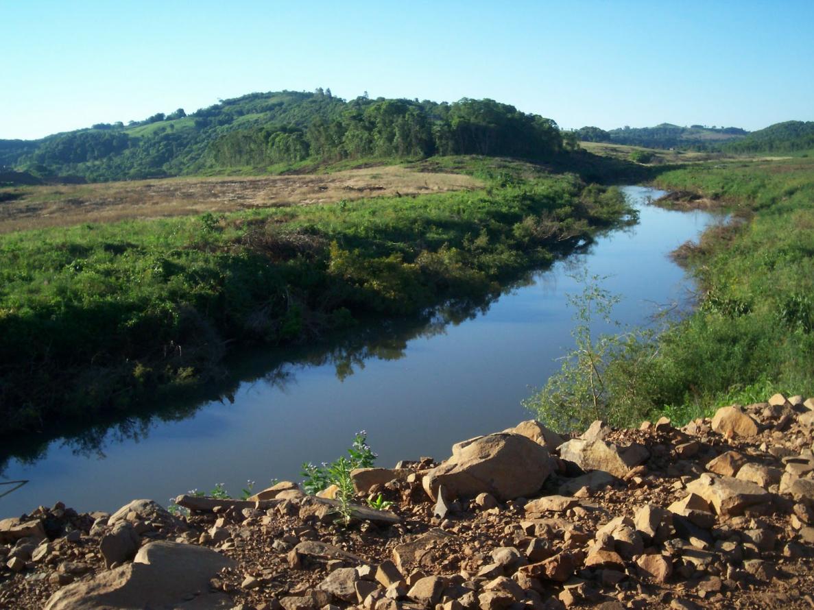 Água do Rio das Flores: de olho no futuro da segurança hídrica do Estado