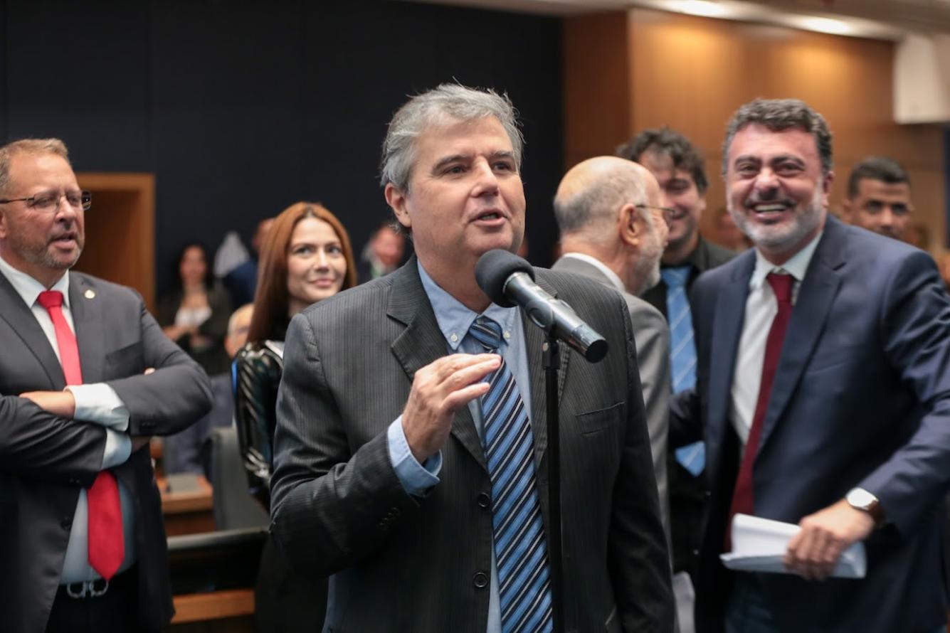 PROJETO DE ANDRÉ CORRÊA, ALERJ AUTORIZA A DOAÇÃO DE IMÓVEL DO GOVERNO PARA POLO INDUSTRIAL